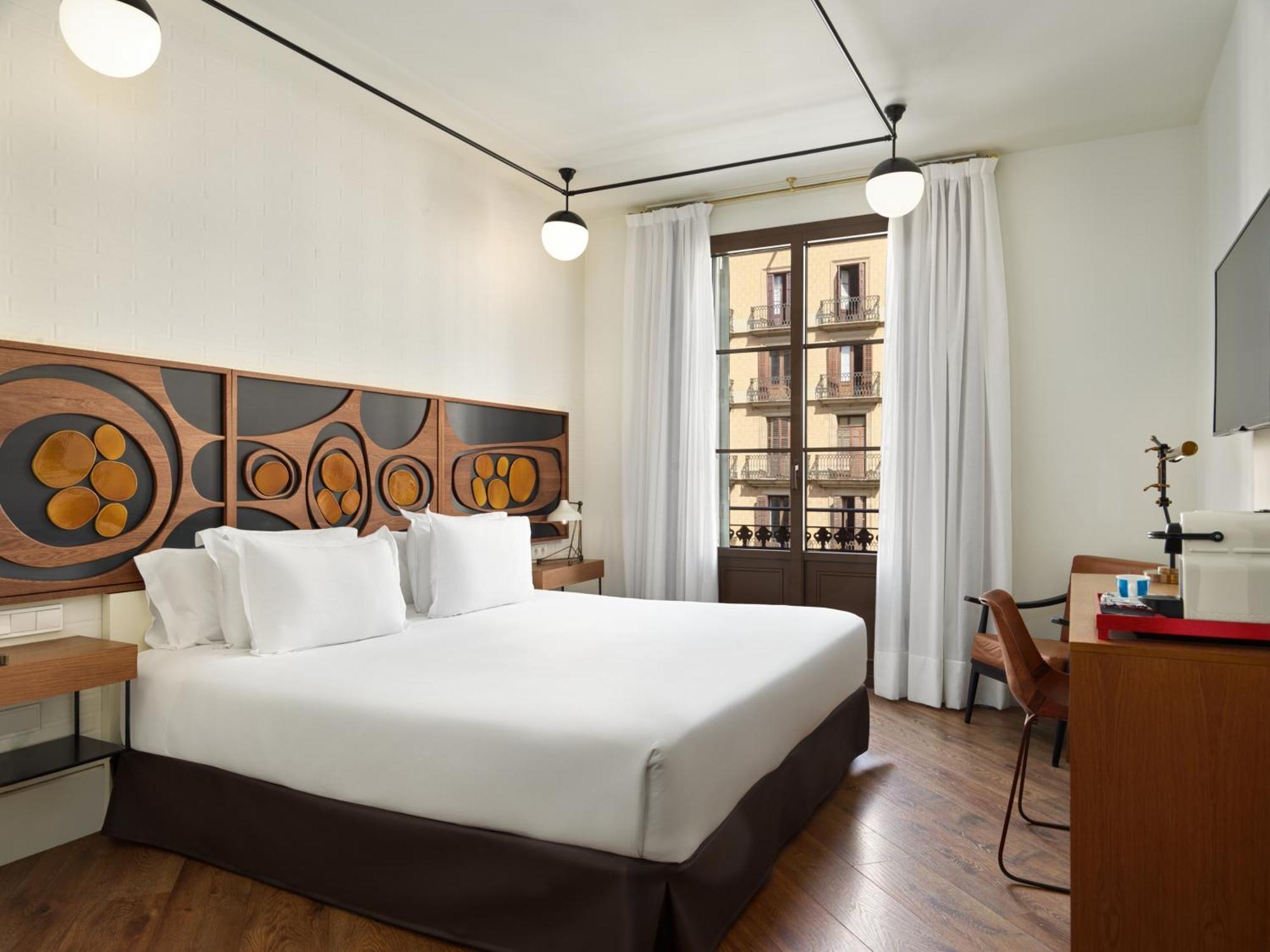H10 Metropolitan 4* Sup Hotel Барселона Екстериор снимка