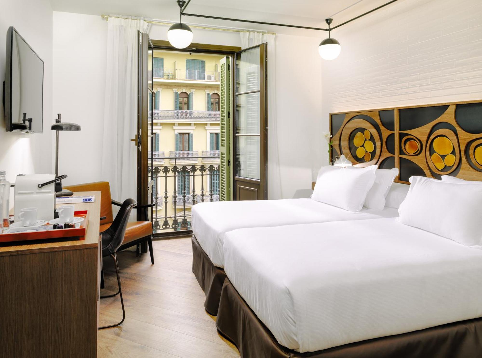 H10 Metropolitan 4* Sup Hotel Барселона Екстериор снимка