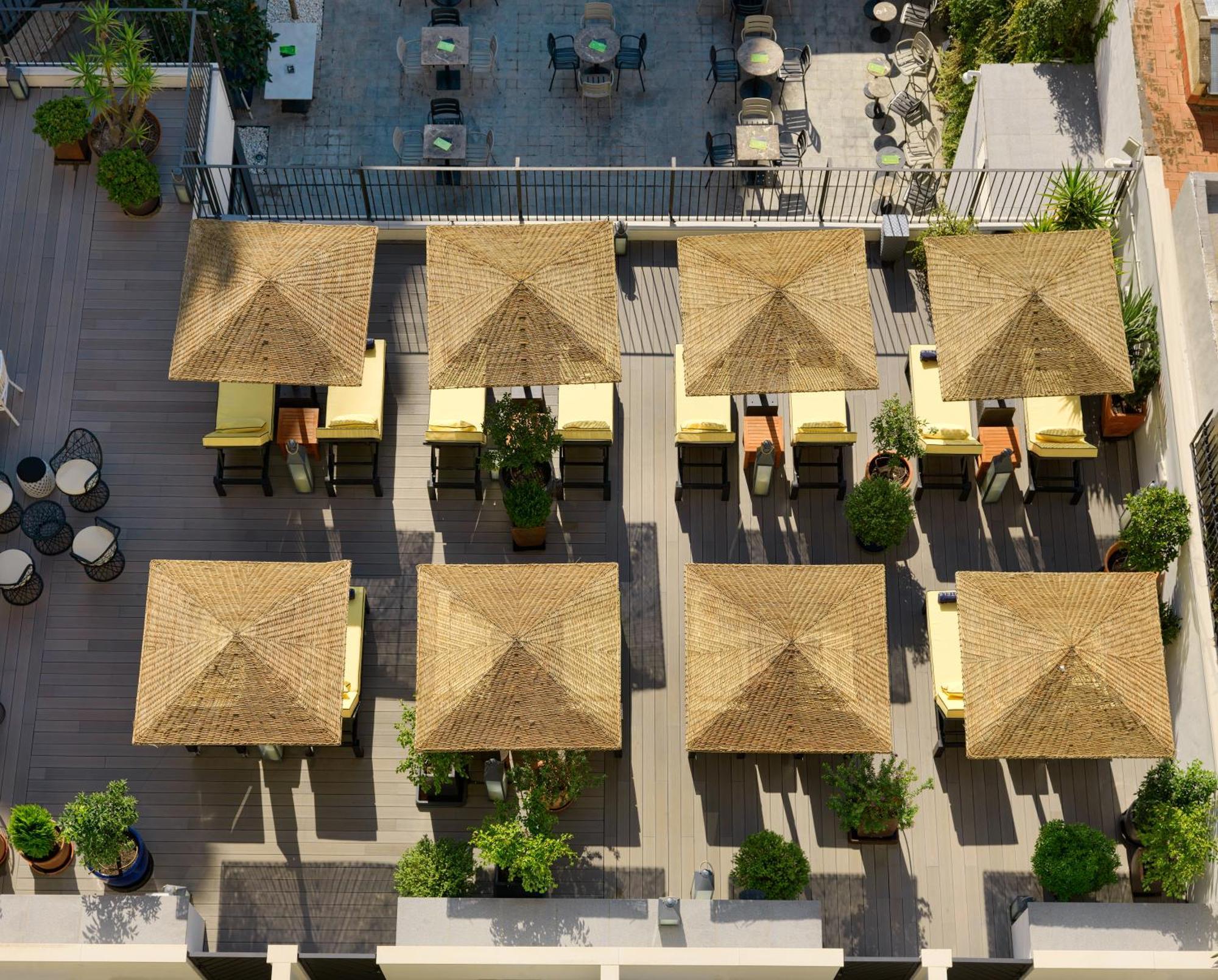 H10 Metropolitan 4* Sup Hotel Барселона Екстериор снимка