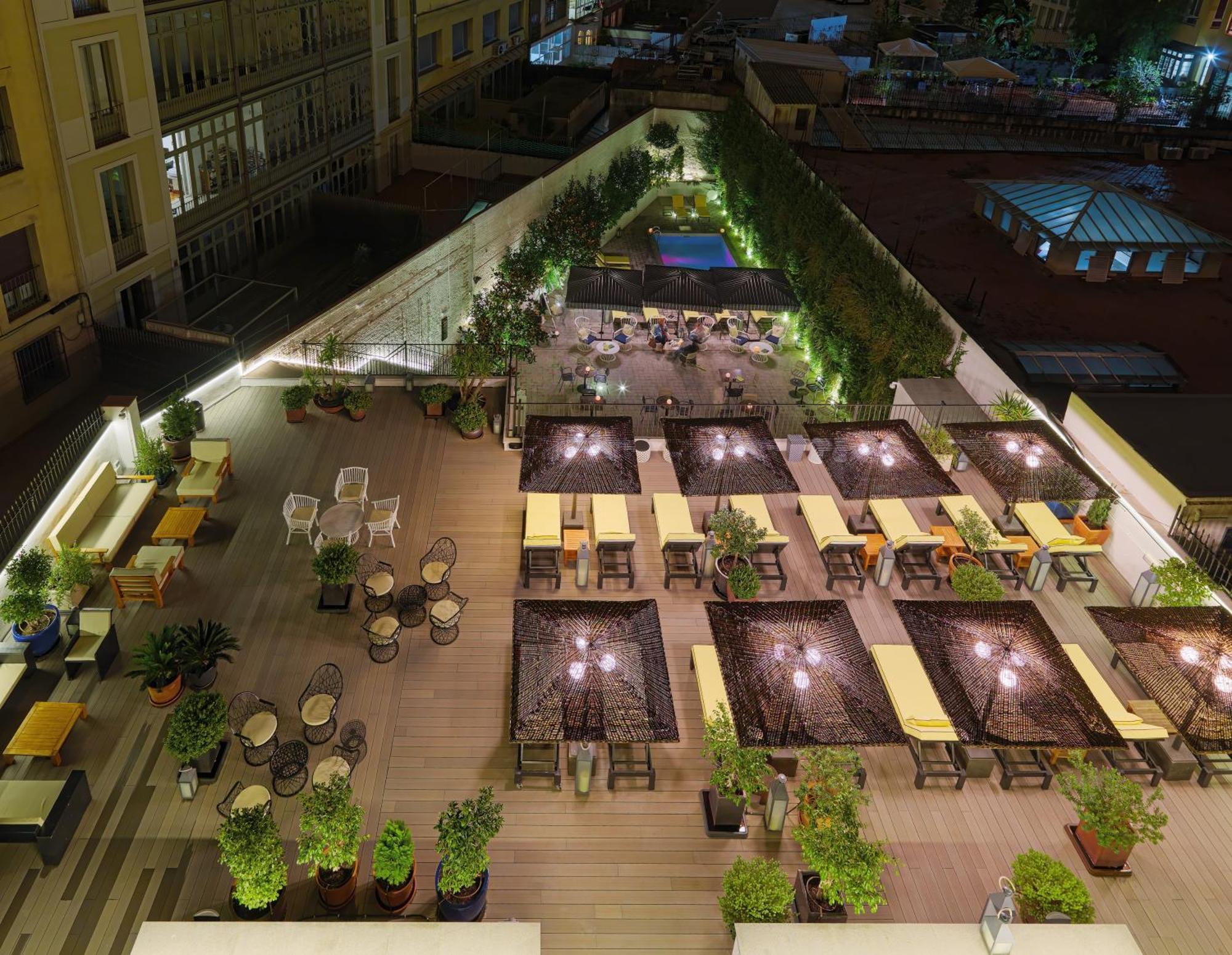 H10 Metropolitan 4* Sup Hotel Барселона Екстериор снимка