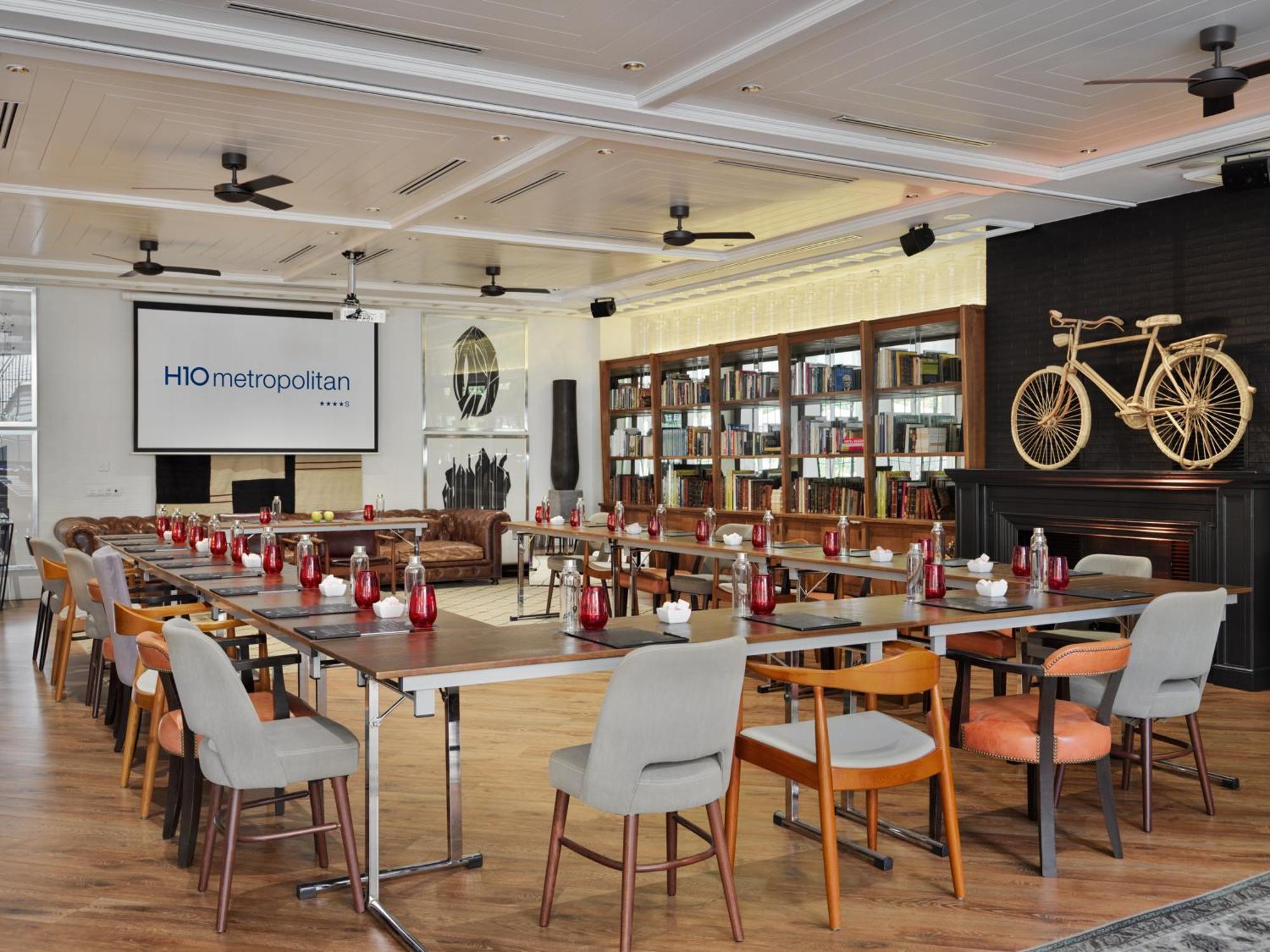 H10 Metropolitan 4* Sup Hotel Барселона Екстериор снимка