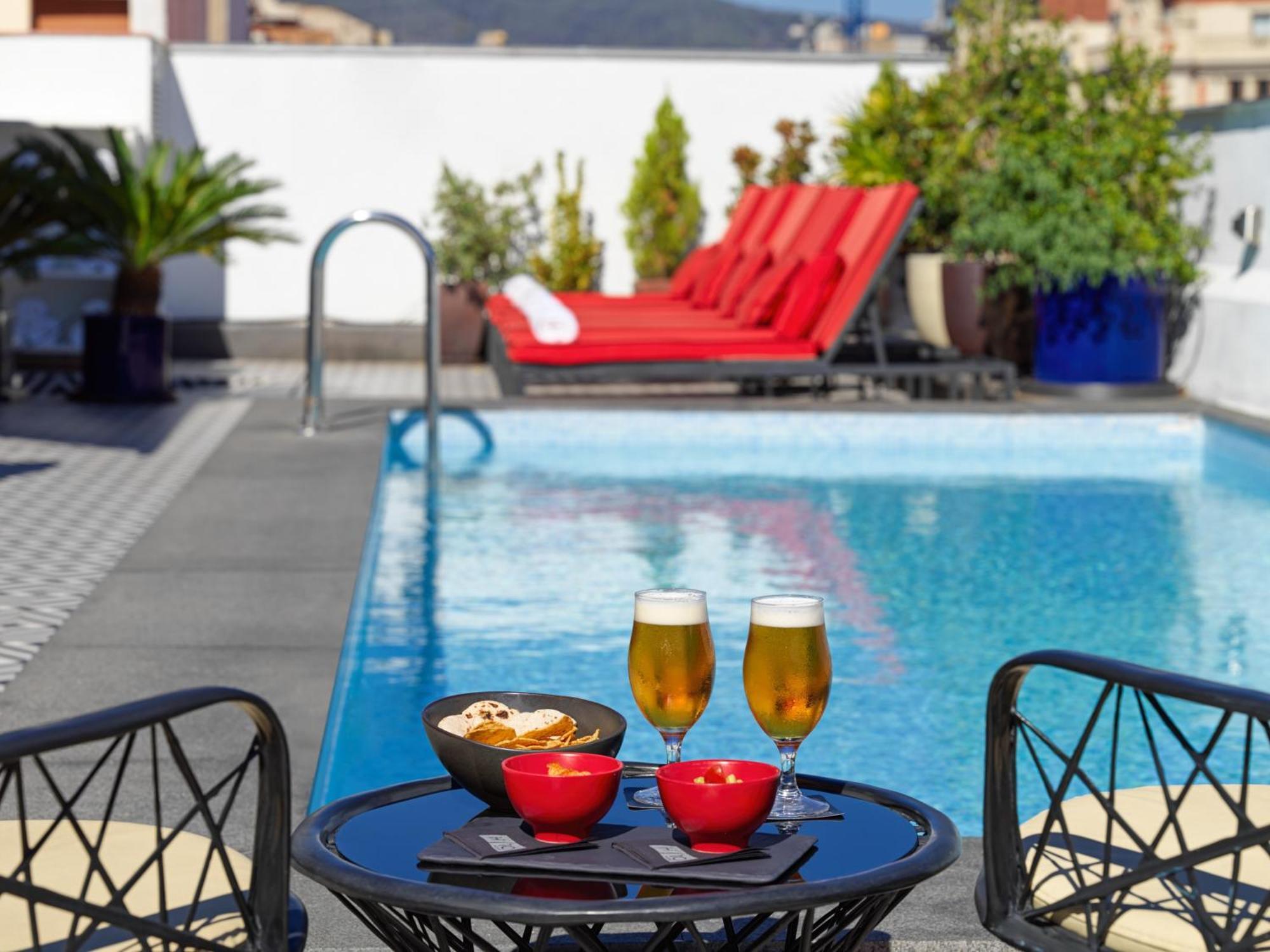 H10 Metropolitan 4* Sup Hotel Барселона Екстериор снимка