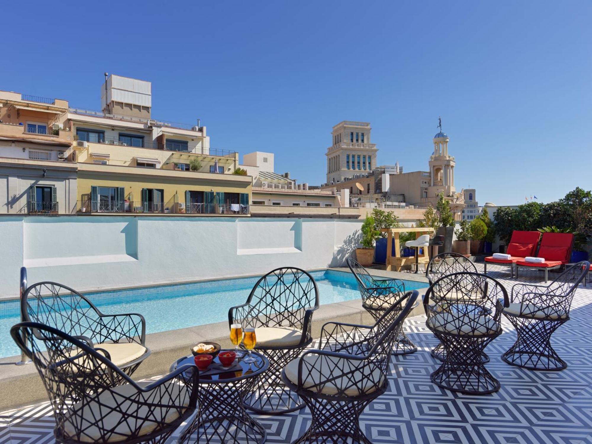 H10 Metropolitan 4* Sup Hotel Барселона Екстериор снимка